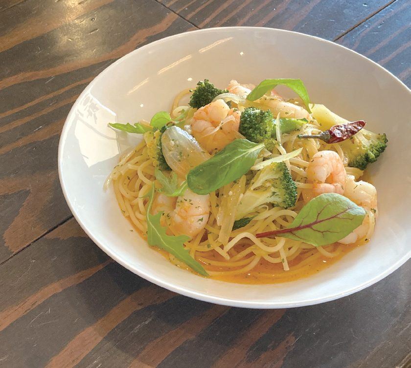 小海老と季節の野菜のペペロンチーノ